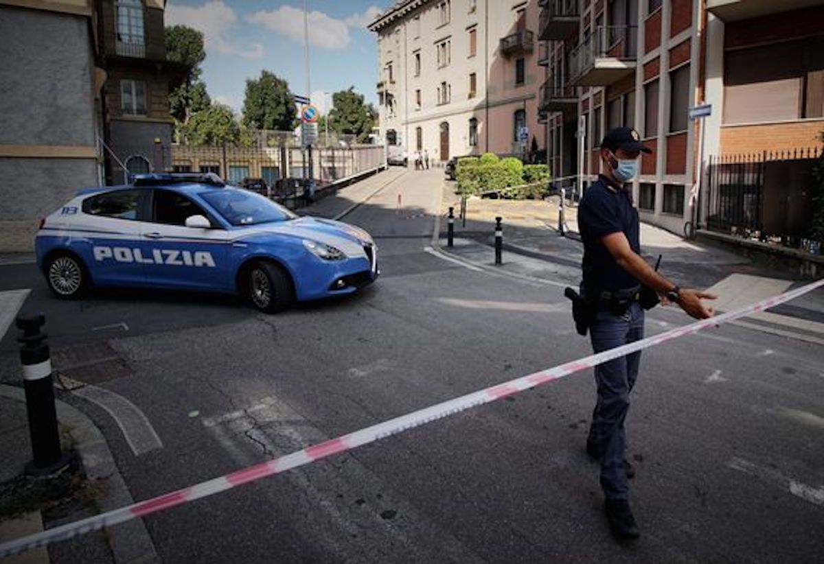 Si è costituto il 15enne che ha ucciso a coltellate un 17enne in provincia di Foggia