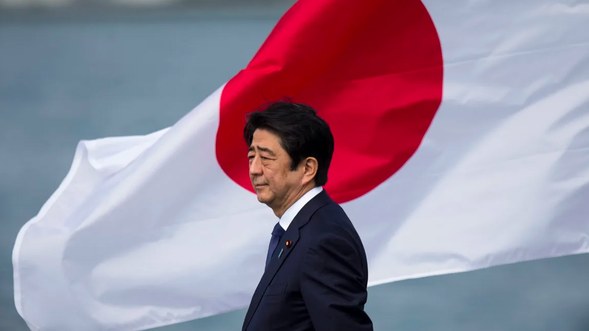 Shinzo Abe è morto, l'ex premier giapponese vittima di un attentato durante un comizio