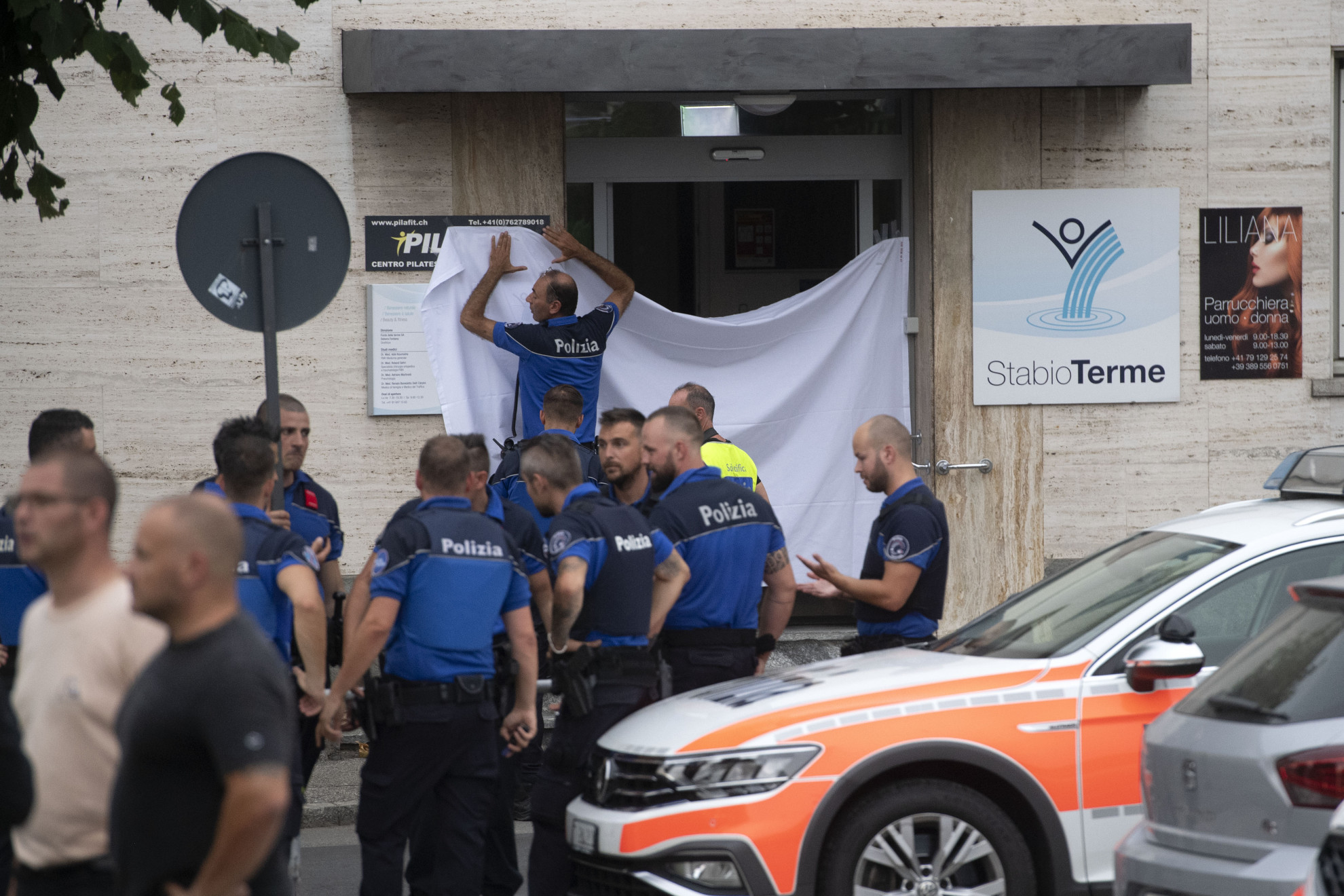 Varese, uccide la ex e il suo attuale compagno, poi si toglie la vita