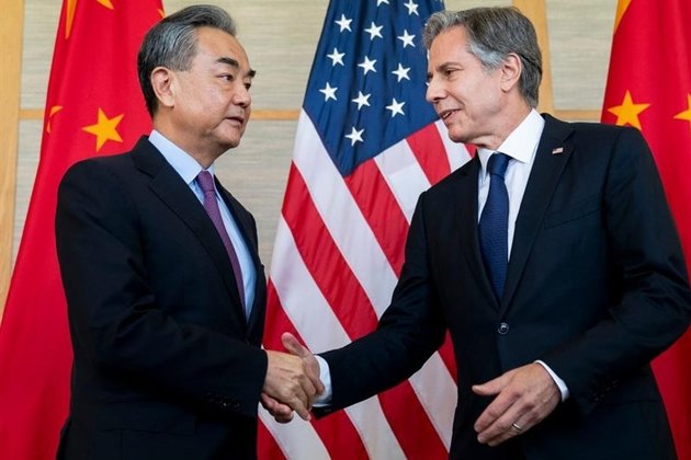 Cina e Stati Uniti, prove di dialogo per appianare le divergenze: "Ma condannate Mosca"