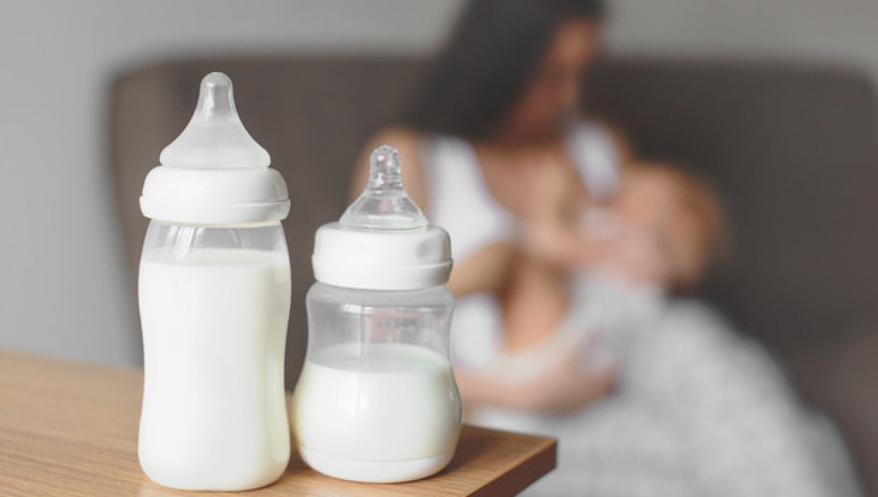 Capri, bambina di 15 mesi beve del latte scaduto e finisce in ospedale