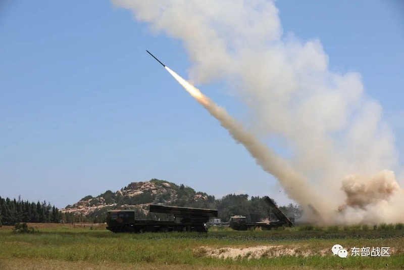 Il Giappone pensa allo schieramento di missili a lungo raggio per difendersi dalla Cina