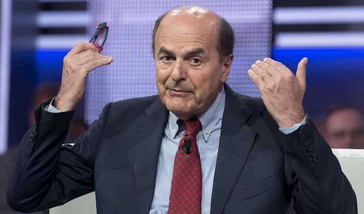 Bersani dice addio al Parlamento: "Ho deciso di non candidarmi ancora"