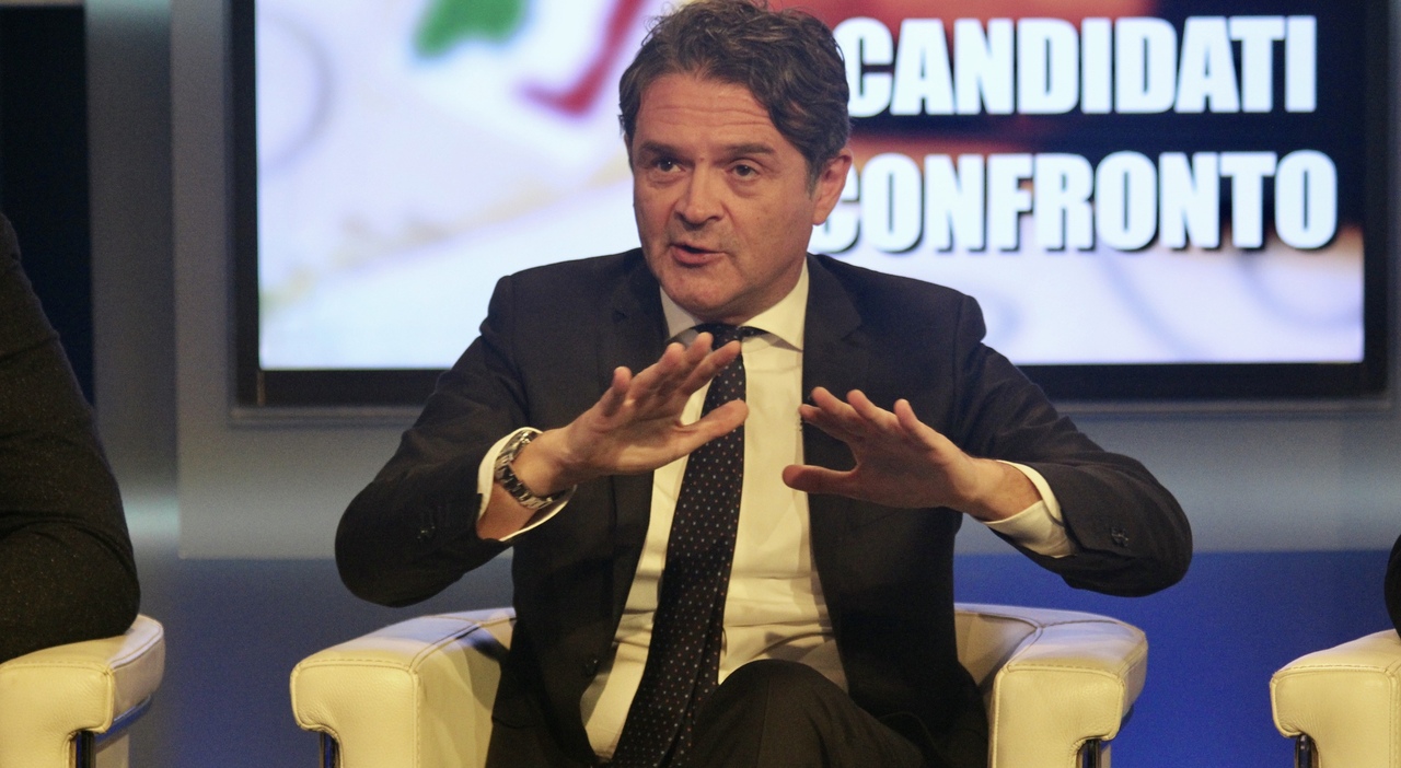 Amati furioso con il Pd: "Invotabili le liste in Puglia, vado via dal partito per distruggere il Sistema"