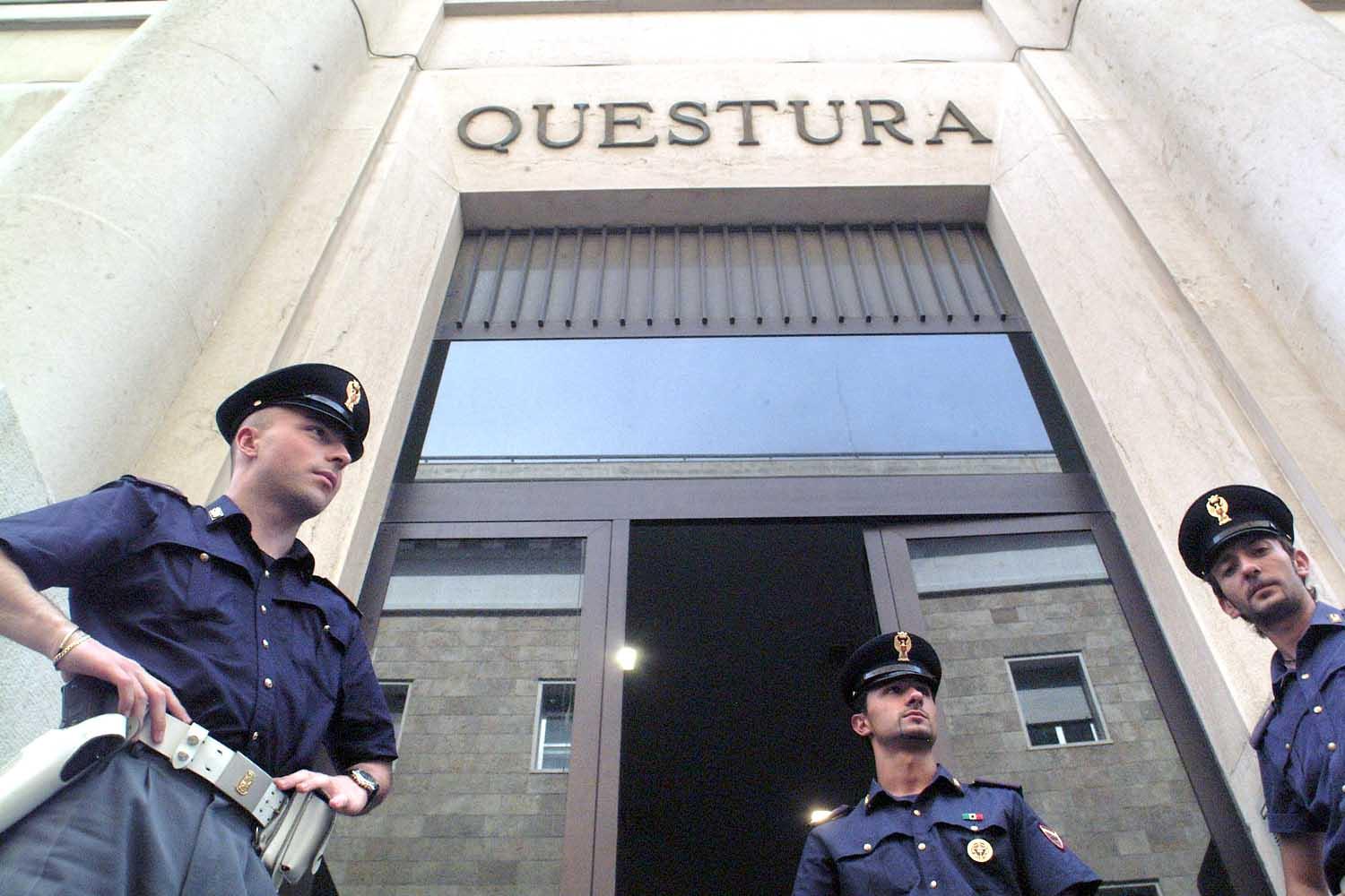 questura Turiste violentate a Bari, il pm: "Scene di violenza da Arancia Meccanica"