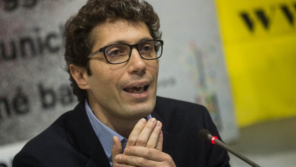 Calenda rompe l'alleanza con il Pd, l'ira di +Europa: "Ha rotto anche la federazione tra noi" Calenda rompe l'alleanza con il Pd, l'ira di +Europa: "Ha rotto anche la federazione tra noi"