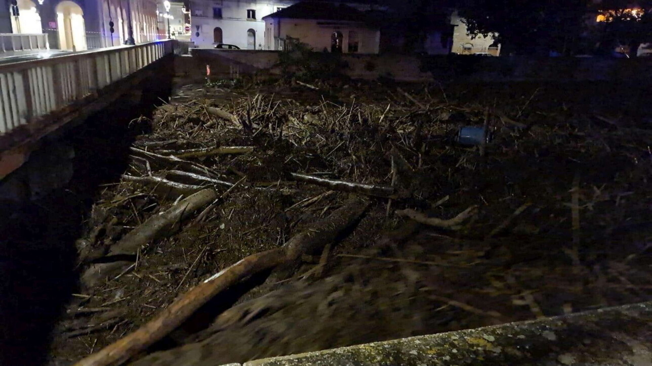 Tragedia delle Marche, il Pd: "La destra partito del mattone ha irriso per anni i cambiamenti climatici"