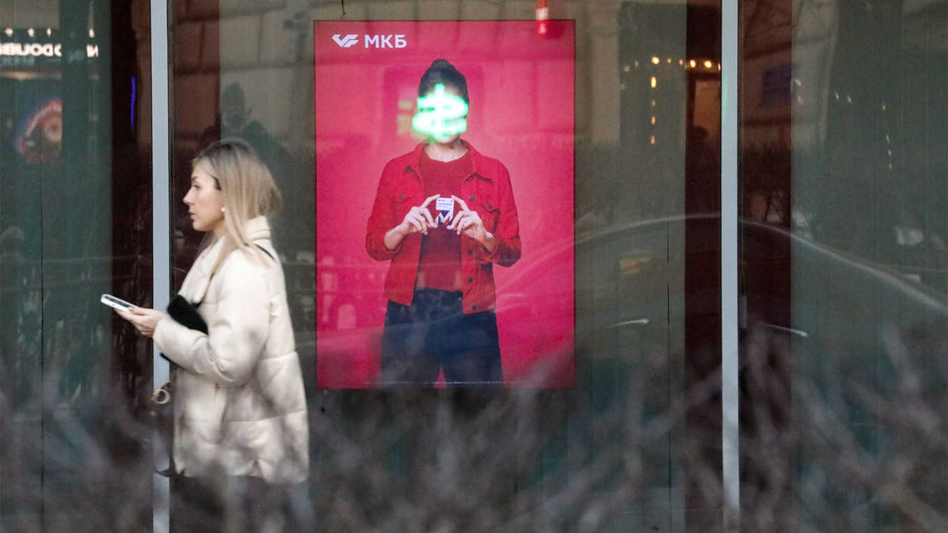 Le sanzioni alla Russia arricchiscono Mosca? Il settore bancario ha perso 25 miliardi in 6 mesi Le sanzioni alla Russia arricchiscono Mosca? Il settore bancario ha perso 25 miliardi in 6 mesi