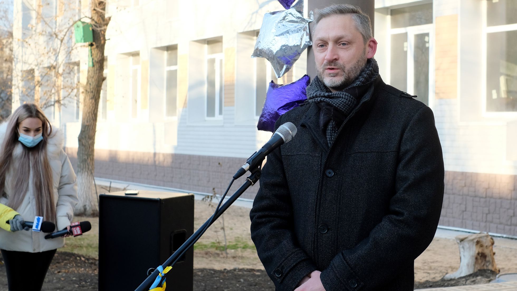 Il sindaco di Sievierodonetsk: "I russi portano gente da fuori a votare al referendum"