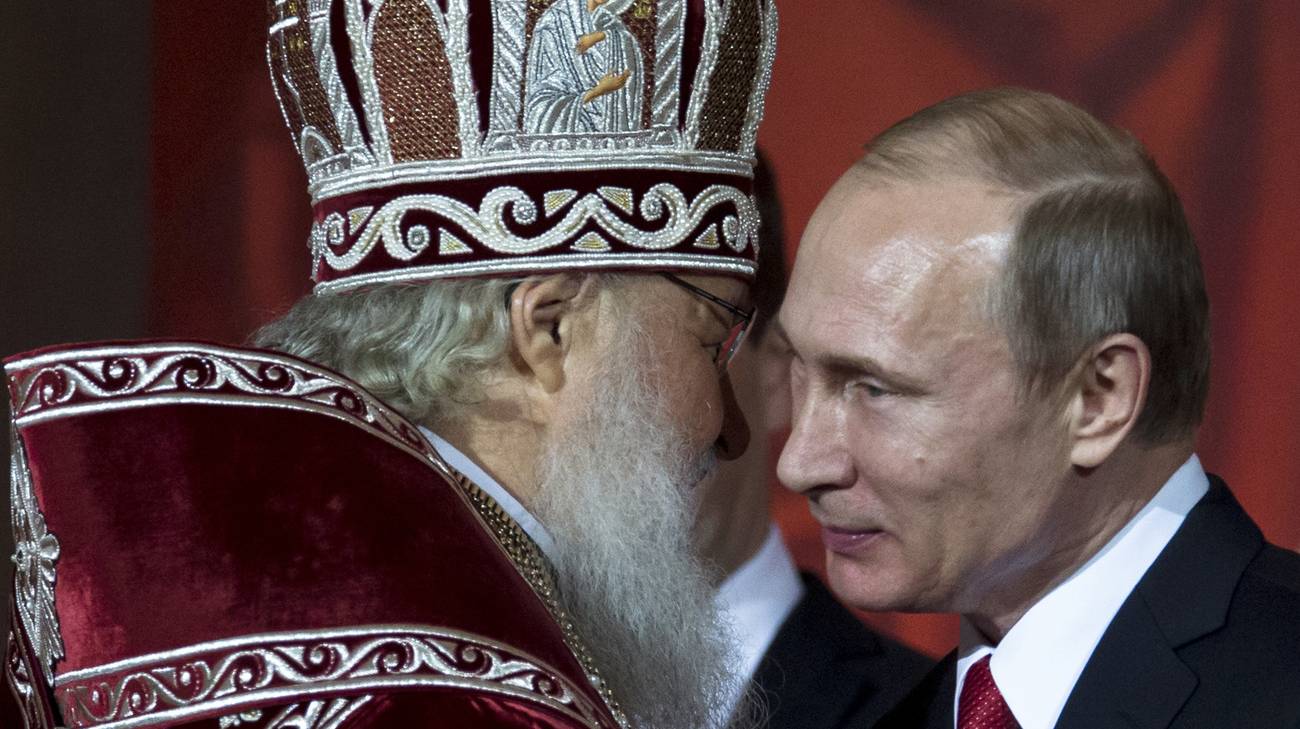 Kirill lancia la 'guerra santa' di Putin: "A chi muore in Ucraina saranno lavati i peccati"