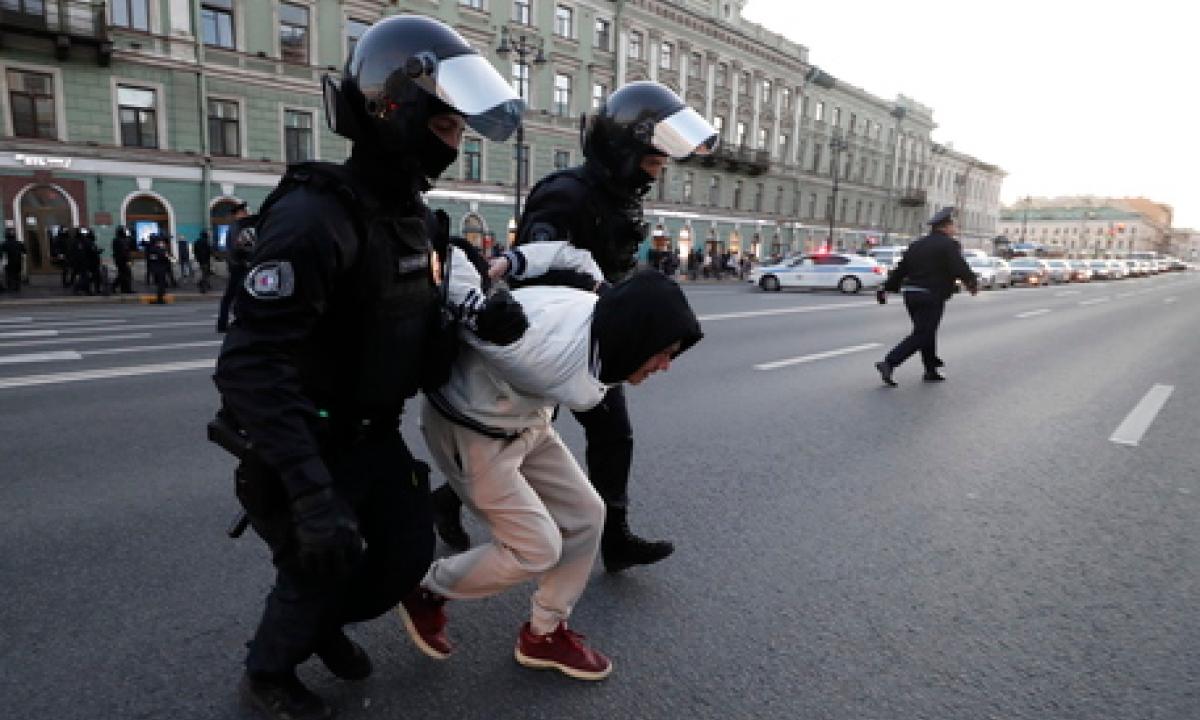 Proteste nel Daghestan: scontri tra manifestanti e polizia contro la mobilitazione di Putin