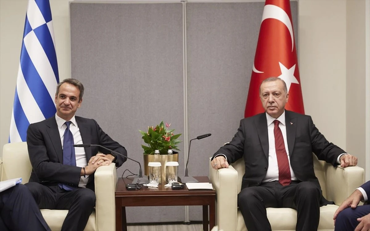 Erdogan contro la Ue: "Quello che dicono sulla Grecia per noi non ha valore"
