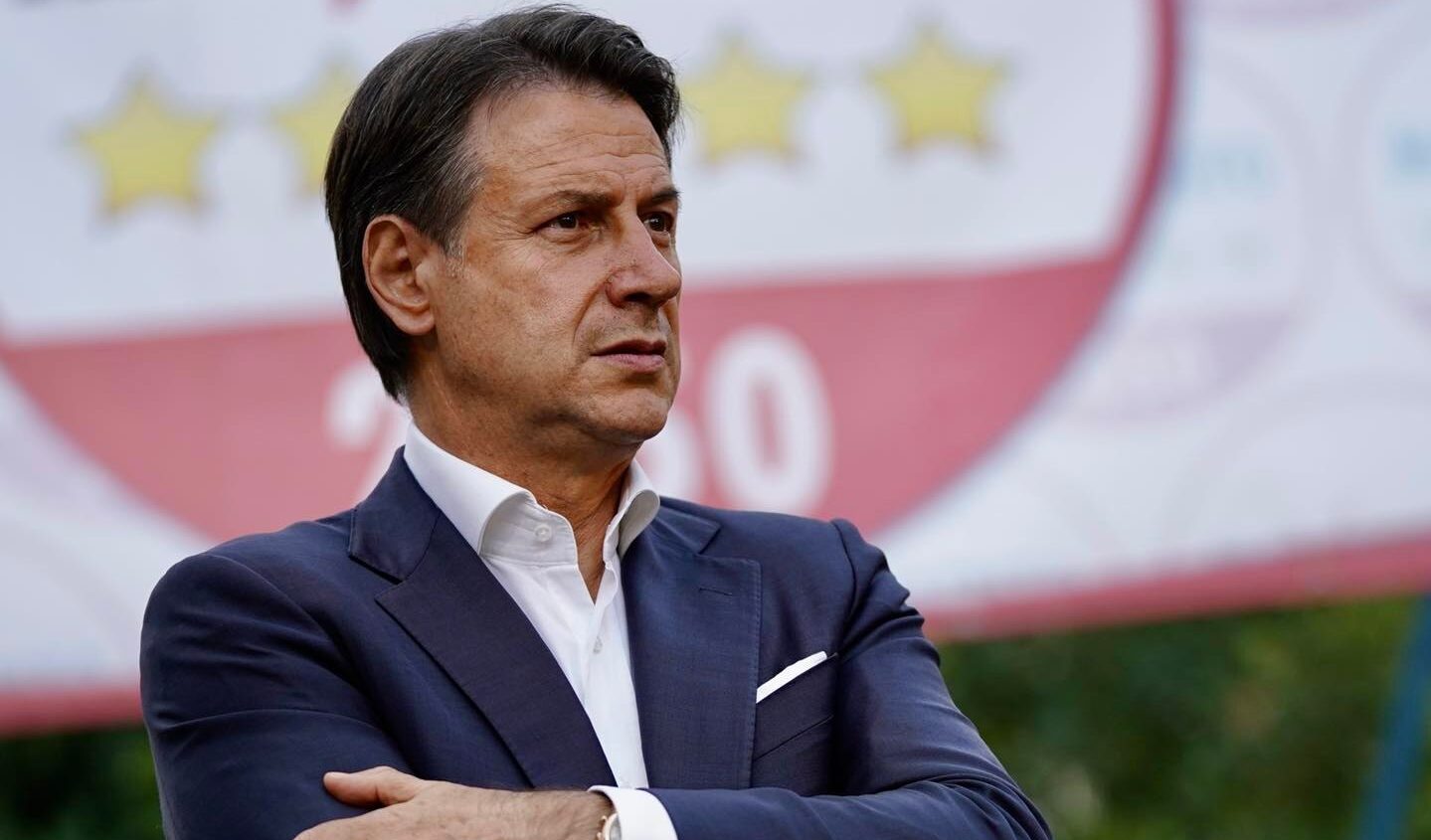 Ucraina, Conte: "Usa e Gb vogliono l'escalation, l'Italia non deve solo prendere ordini"