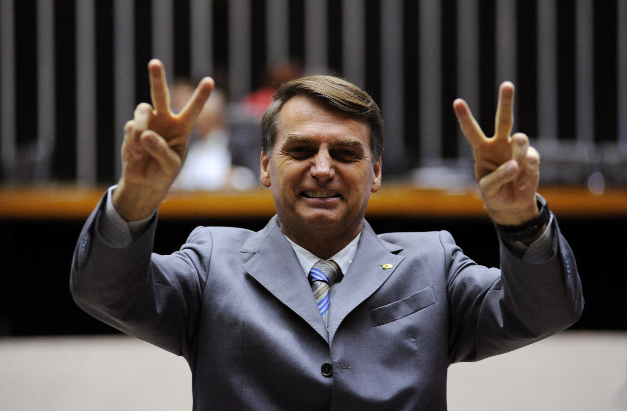 Bolsonaro fuori dalla politica: parte la 'caccia' ai 58 milioni di voti che ha preso alle presidenziali