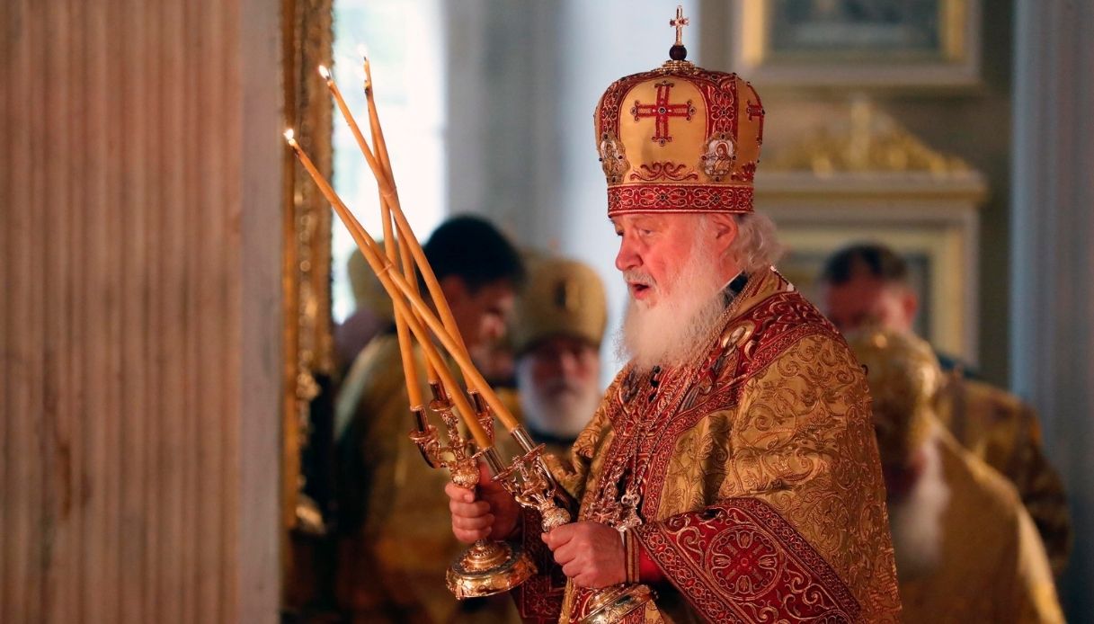 Kirill e l'idea medievale della religione: usare Dio per giustificare i soprusi