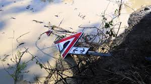 Marche, un volontario per l'alluvione è stato investito: l'automobilista ha forzato il blocco