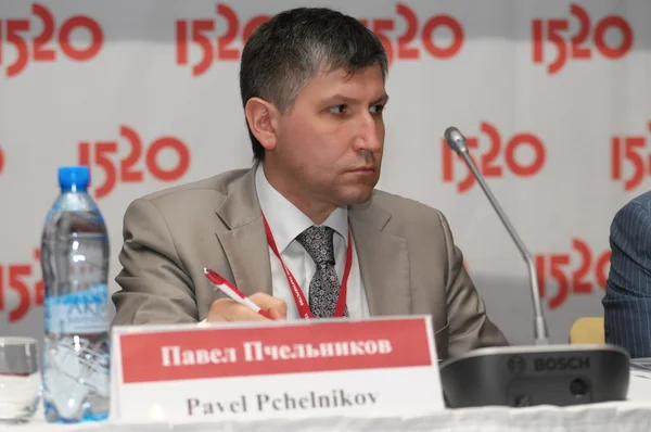 Russia, giallo intorno alla morte sospetta dell'ennesimo top manager: dubbi sul suicidio di Pavel Pchelnikov