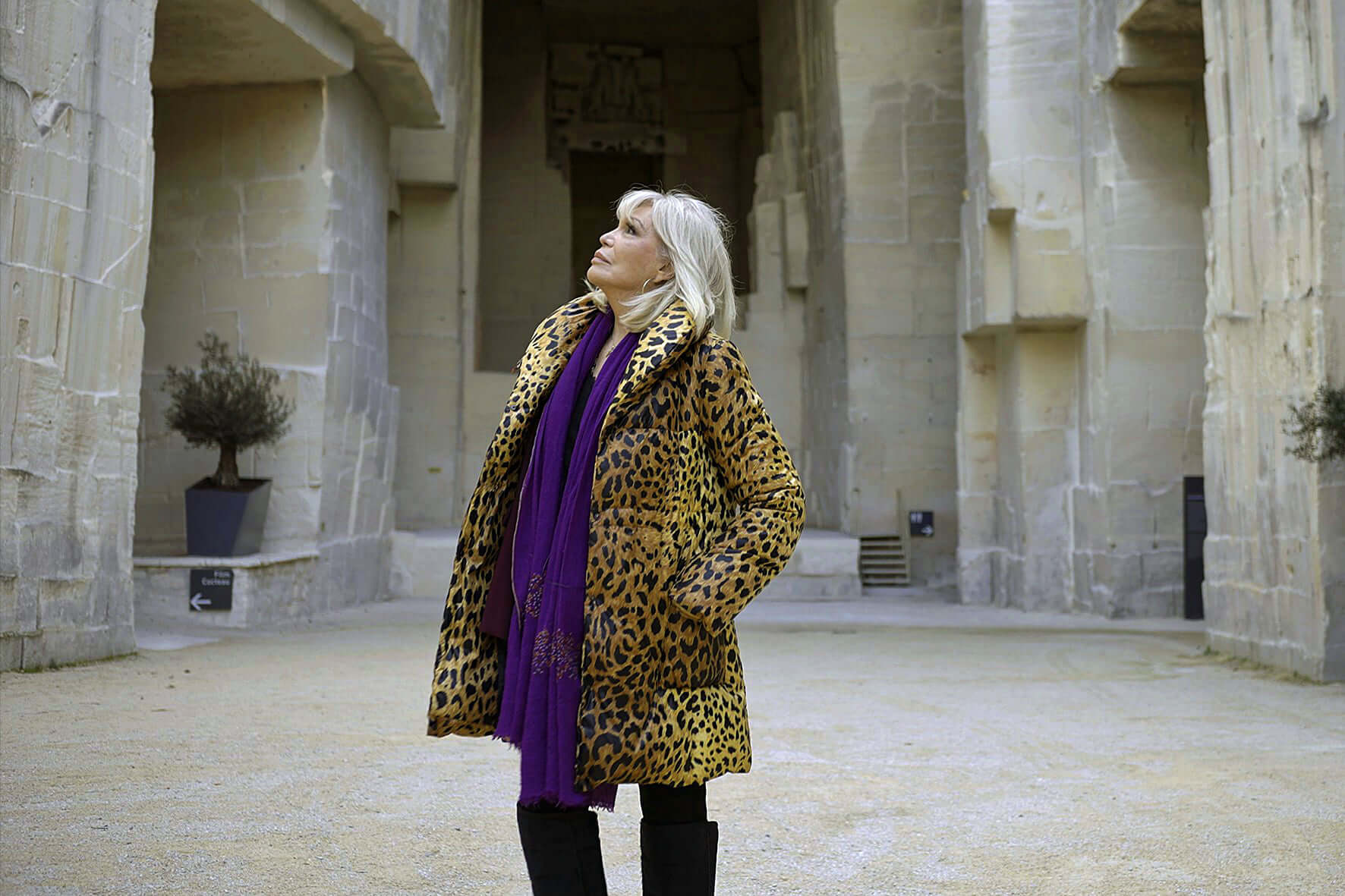 queen-lear "Queen Lear", questa sera alle 22.25 su Rai2 il documentario su Amanda Lear