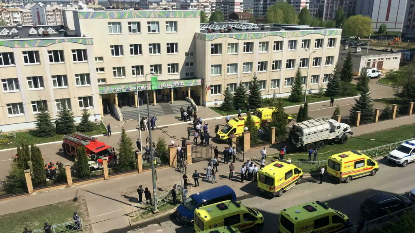 Russia, sparatoria in una scuola: almeno sei morti e venti feriti, tra loro anche molti bambini