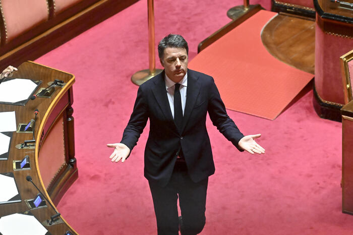 Renzi rilancia la 'campagna acquisti' per reclutare i riformisti del Pd