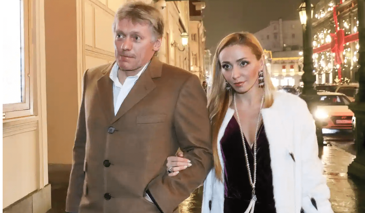 La moglie di Peskov in vacanza a Tel Aviv nonostante le sanzioni e alla faccia di chi muore in guerra
