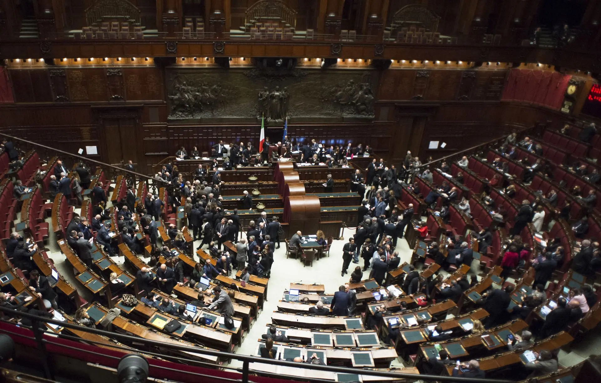 La Camera ha bocciato la ratifica del Mes, Fratelli d'Italia, Lega e M5s contrari: si astiene Forza Italia