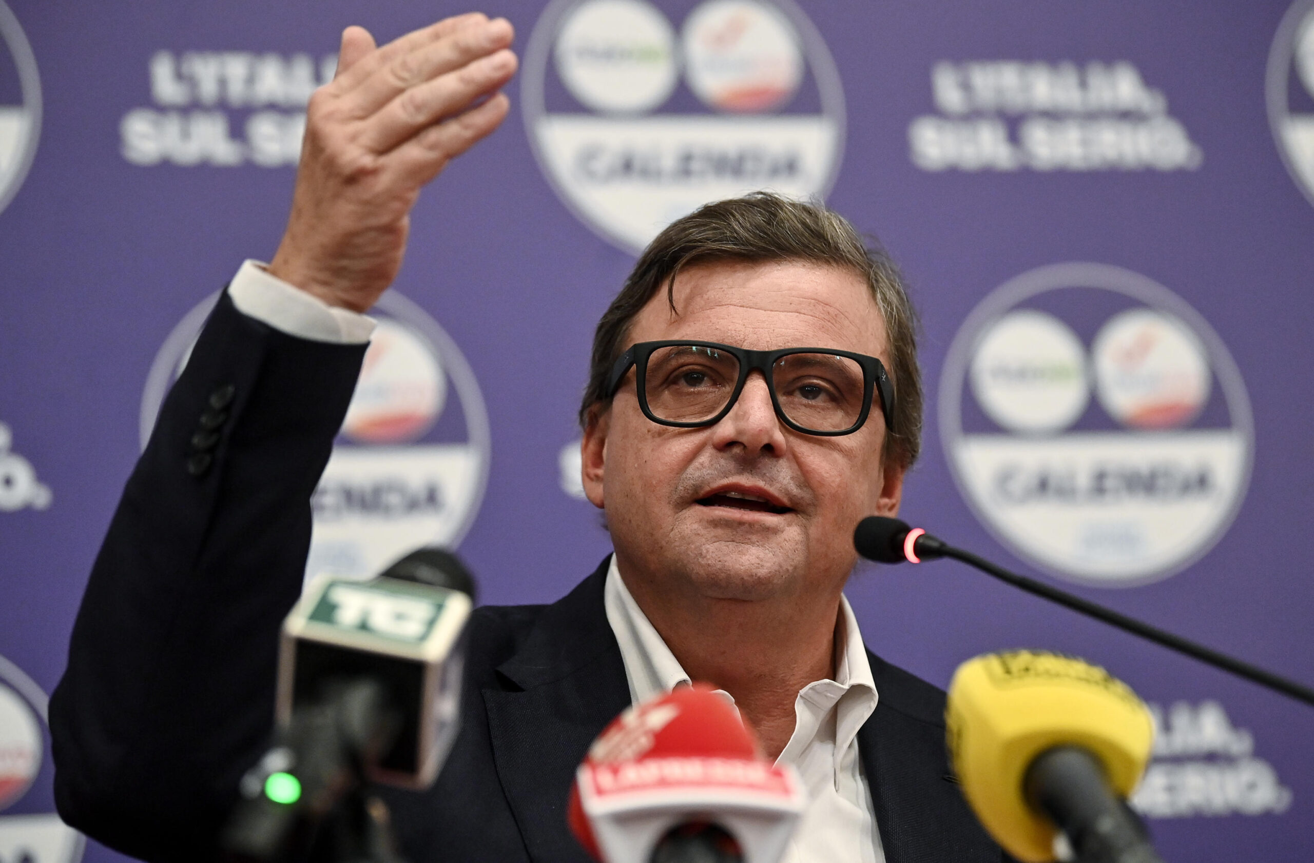 Terzo Polo, Calenda: "Il partito unico è morto, con Renzi ci alleeremo dove sarà possibile"