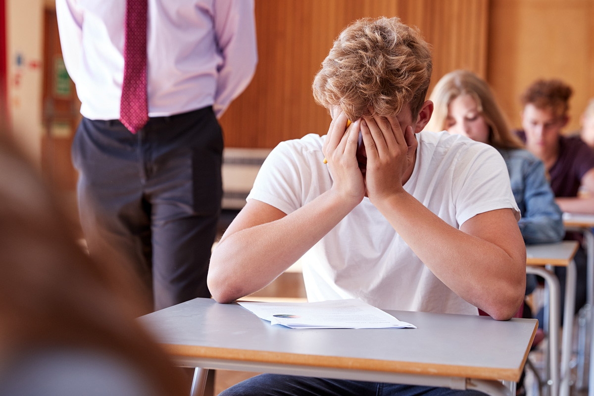 Il "premio" per chi si matura con 100 e lode: negli ultimi 15 anni è passato da 1000 euro a 73