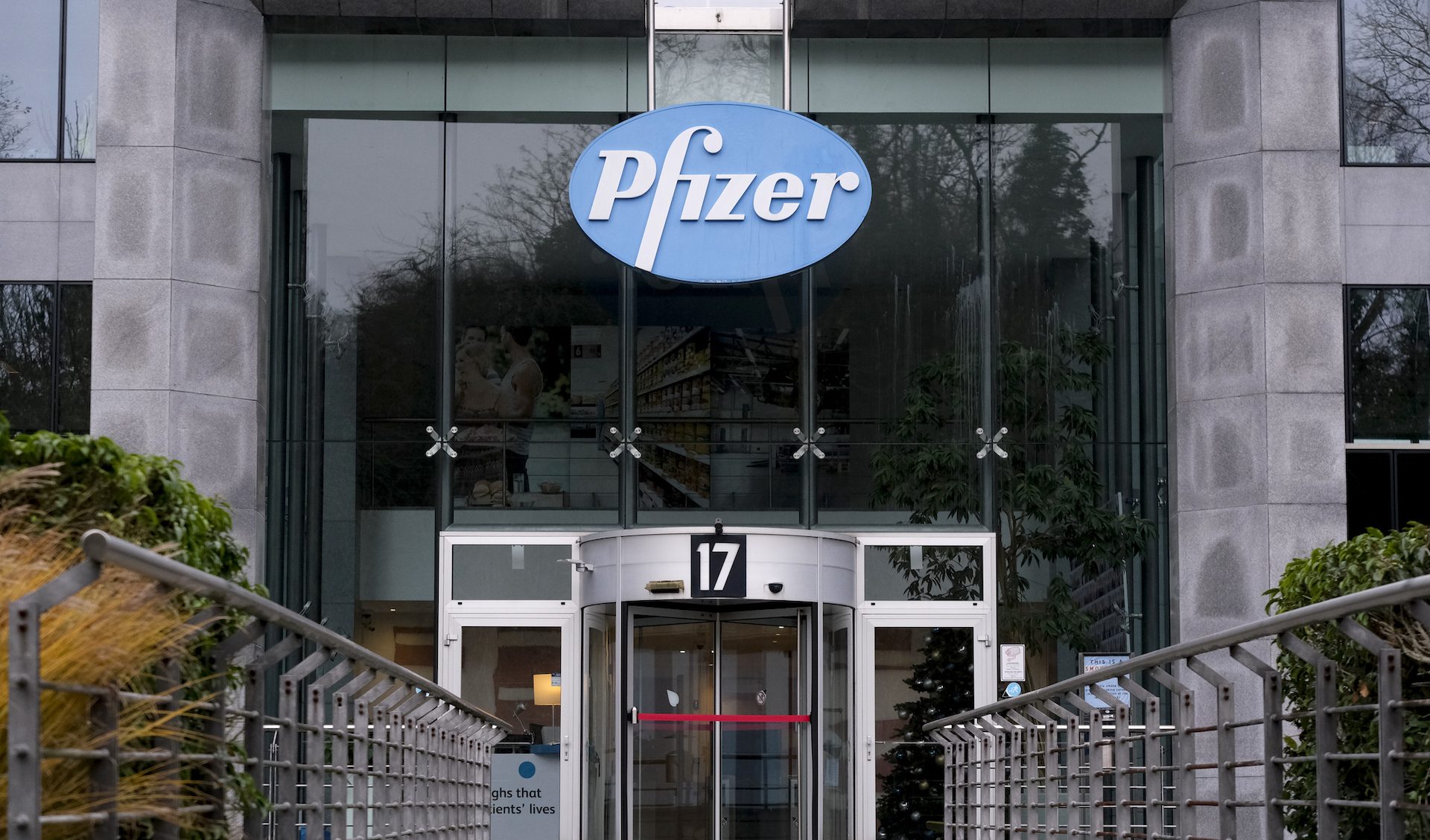 Verifica fiscale a Pfizer Italia: ipotesi di 1,2 miliardi di utili  trasferiti all'estero per sottrarli alle tasse