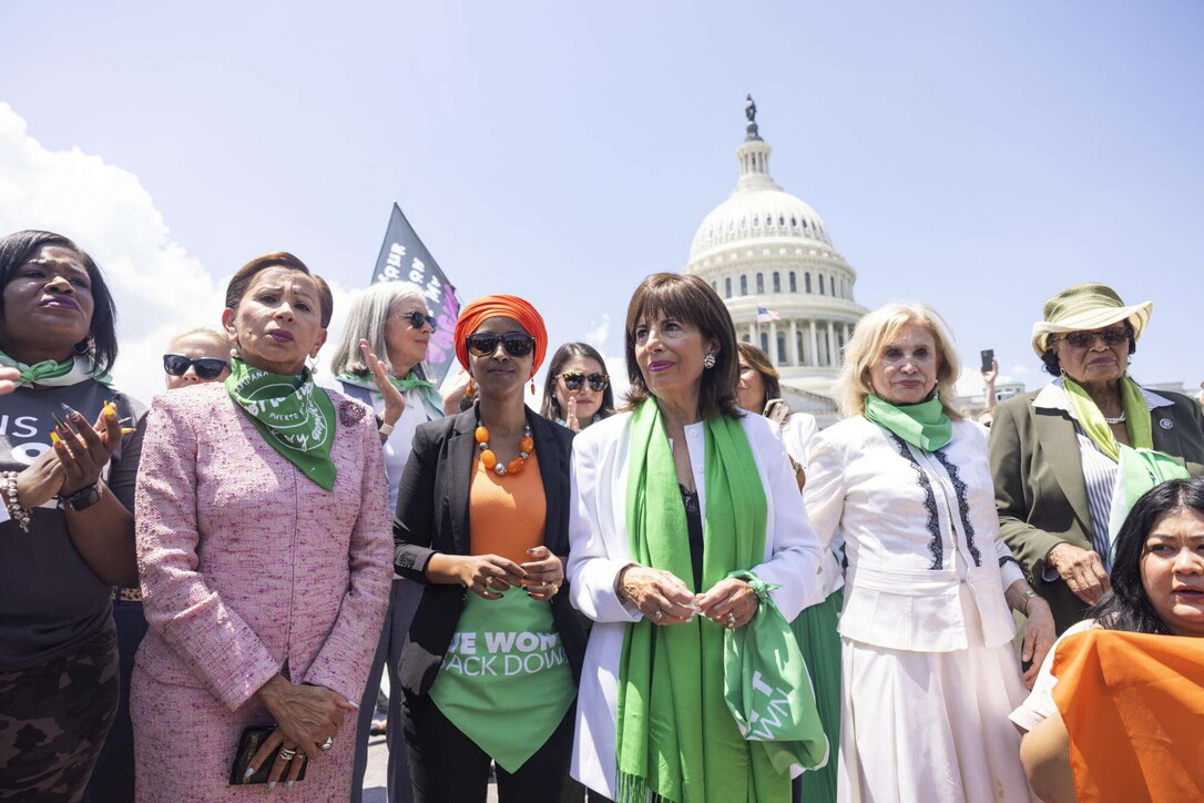 Gli americani al voto anche sui referendum: da aborto alla marijuana fino...