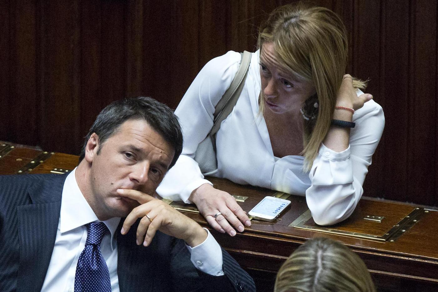 Renzi rivendica il Jobs Act e attacca il Pd: "Sono ossessionati da me"