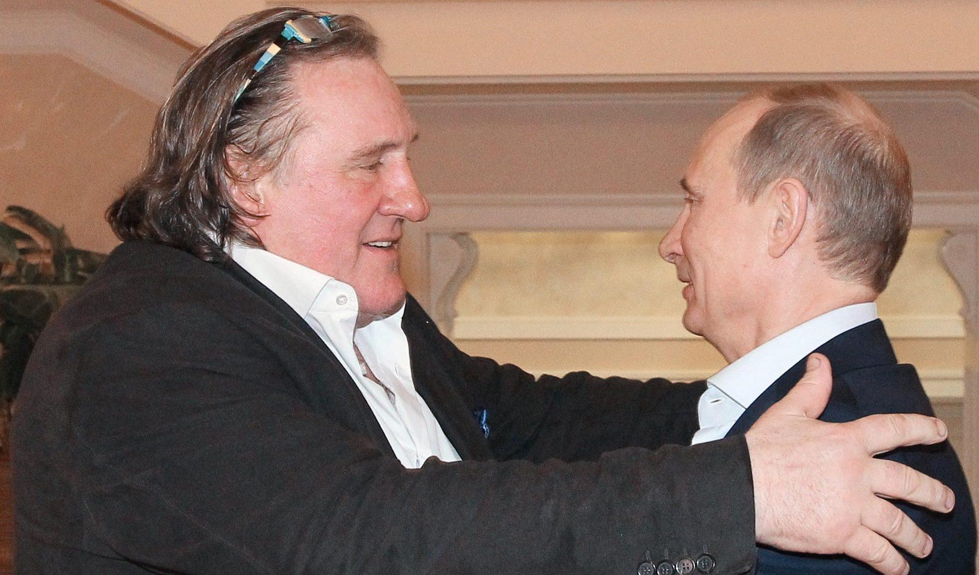 Depardieu chiude il suo centro di produzione in Russia (ma non perché è contro la guerra)