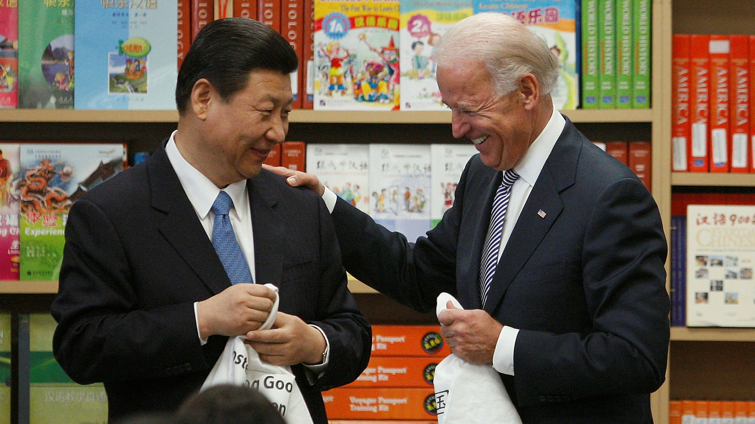 Biden e Xi, tensione su Taiwan e Russia ma a Bali Usa e Cina tentano il dialogo
