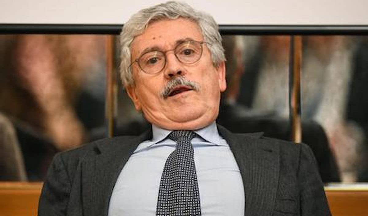 D'Alema: "Putin rappresenta il volto neo-zarista della Russia, un volto reazionario"