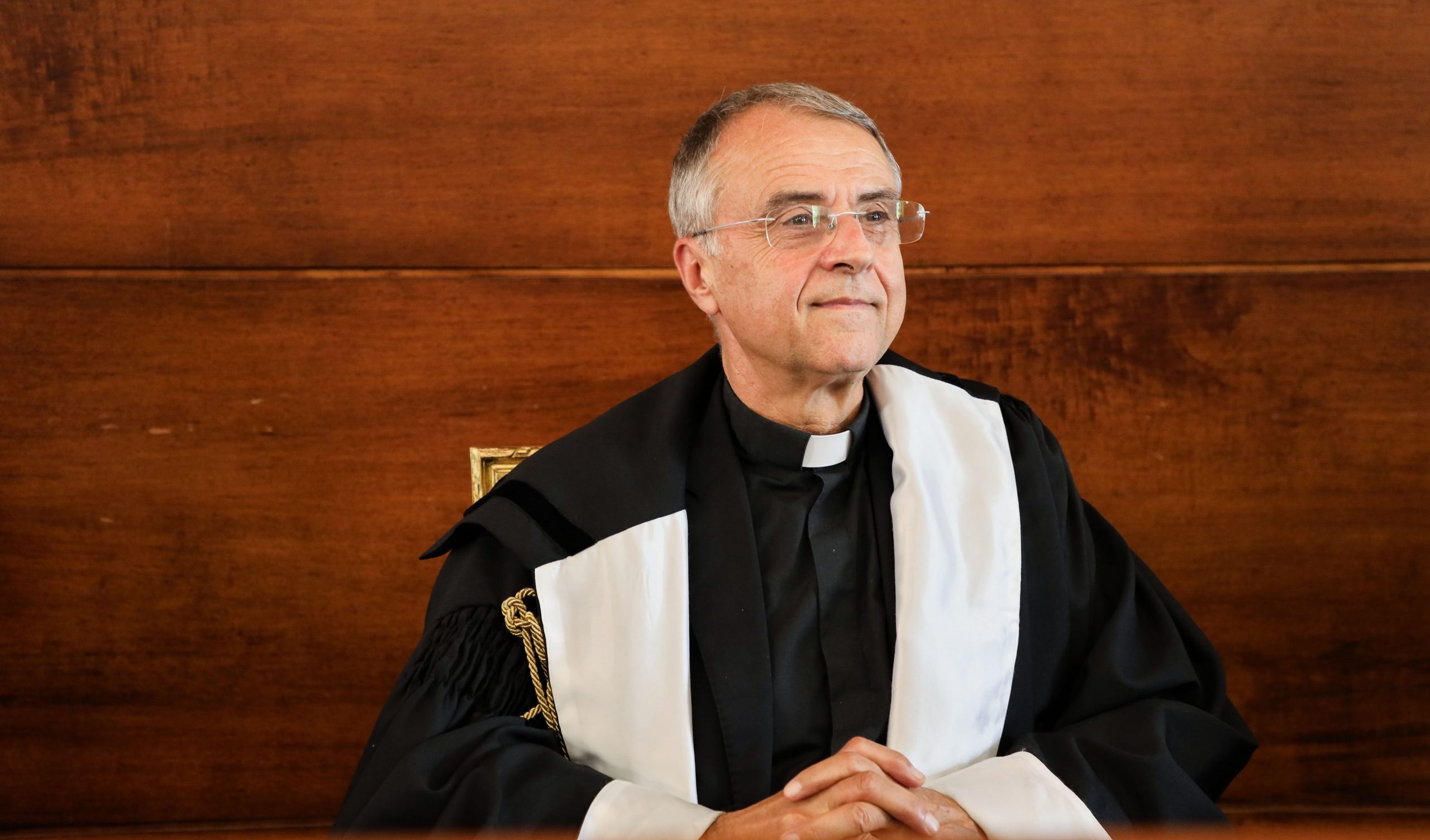 Coppie gay, il Pontificio istituto teologico: "Nessuno può essere privato della benedizione di Dio"