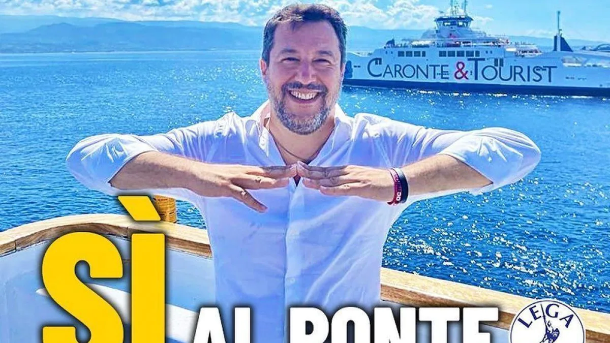 Ponte sullo Stretto, Salvini annuncia l'inizio dei lavori e se la prende con ecologisti e Pci