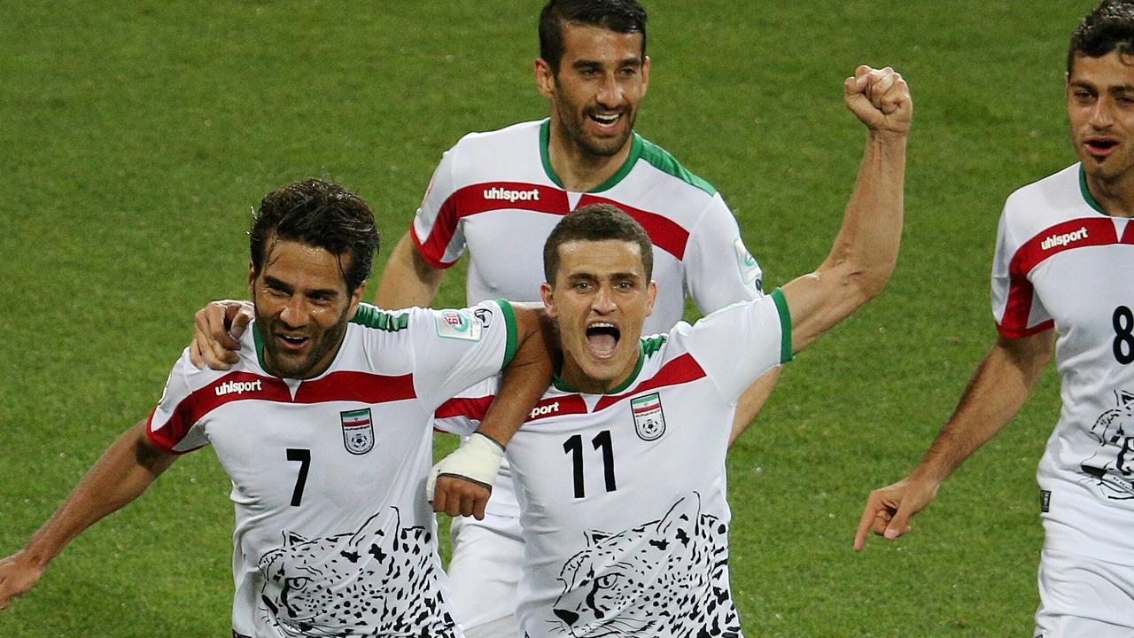 Iran, arrestato un calciatore: "Ha insultato e infangato la reputazione della Nazionale"
