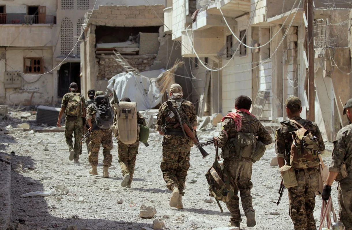 Isis, Raqqa, Idlib: l'incubo continua ma il mondo fa finta di niente e volta le spalle ai curdi