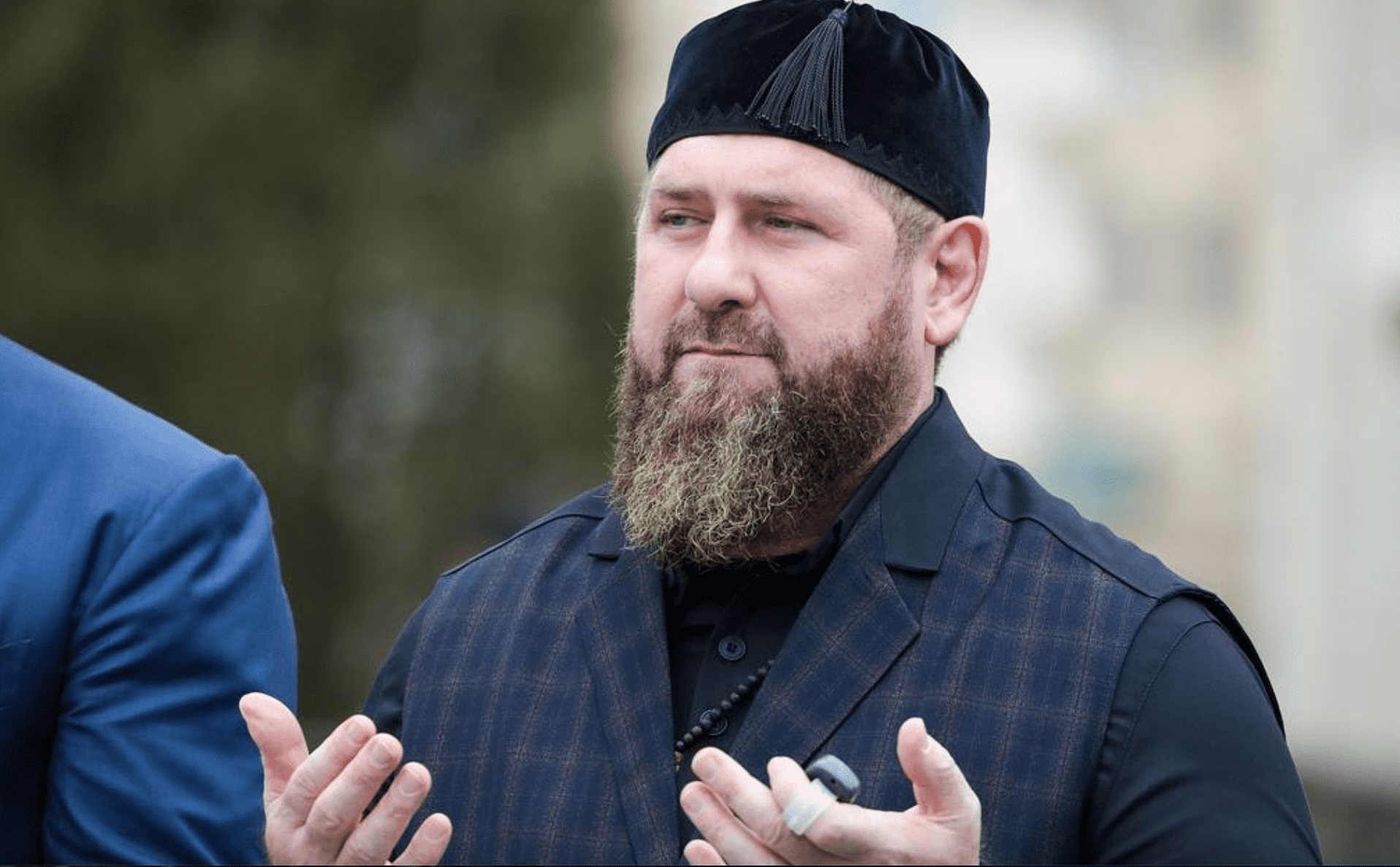 Il leader ceceno Kadyrov: "Non mi offendo col Papa, è troppo vecchio"
