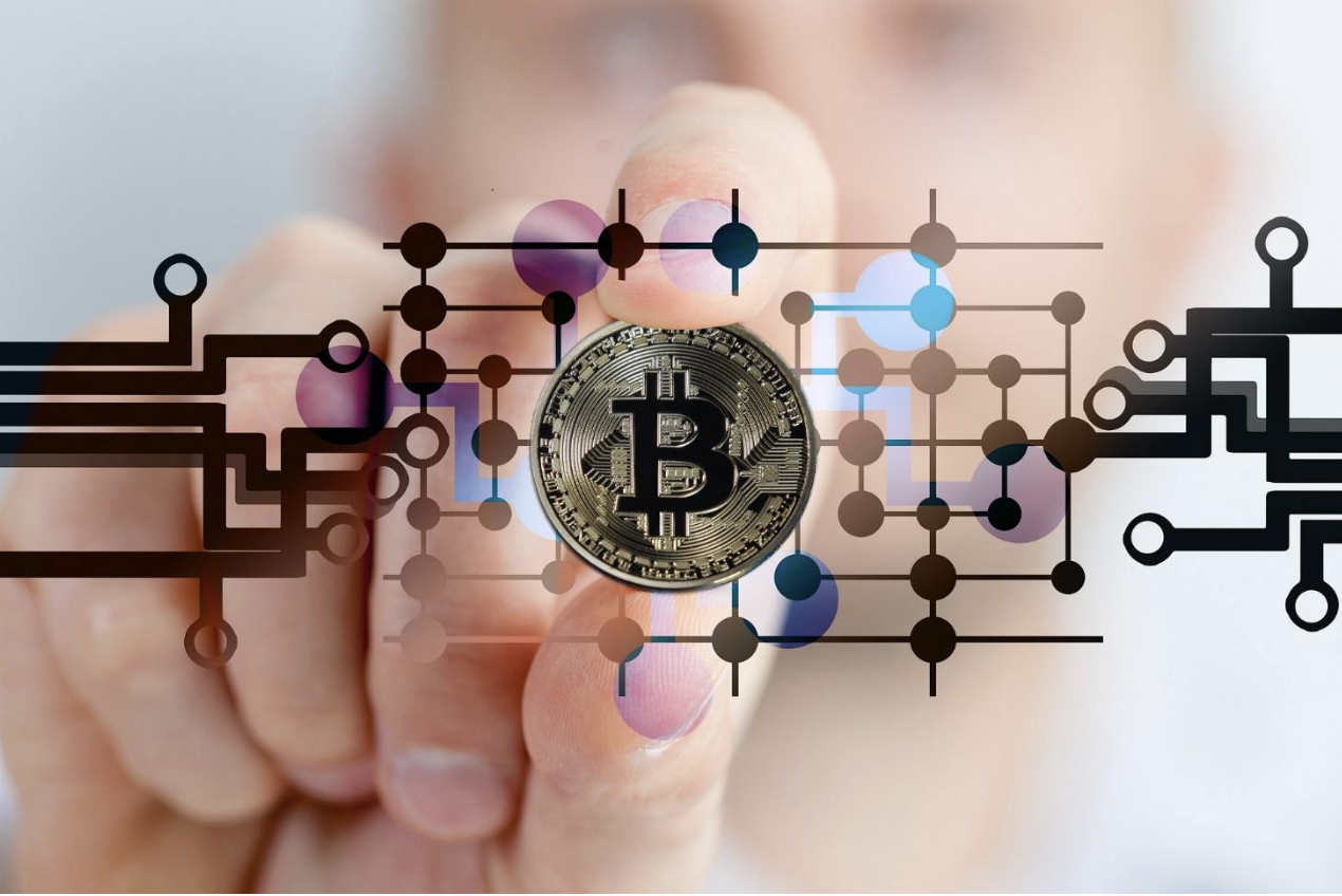 Il bitcoin come realtà di oggi: l’apertura delle multinazionali