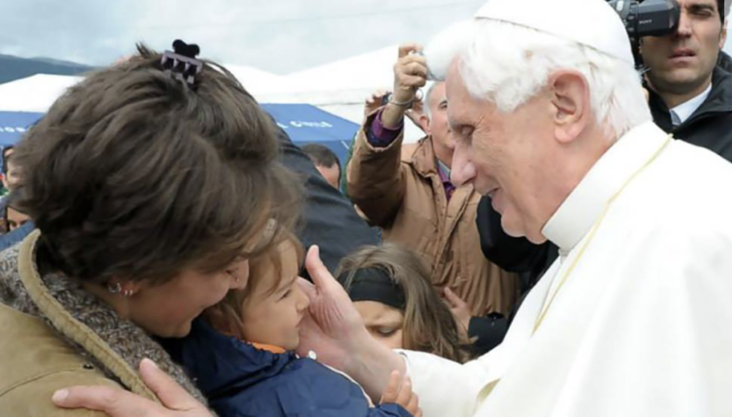 Joseph Ratzinger, la vita e il ritiro in preghiera del teologo diventato Papa
