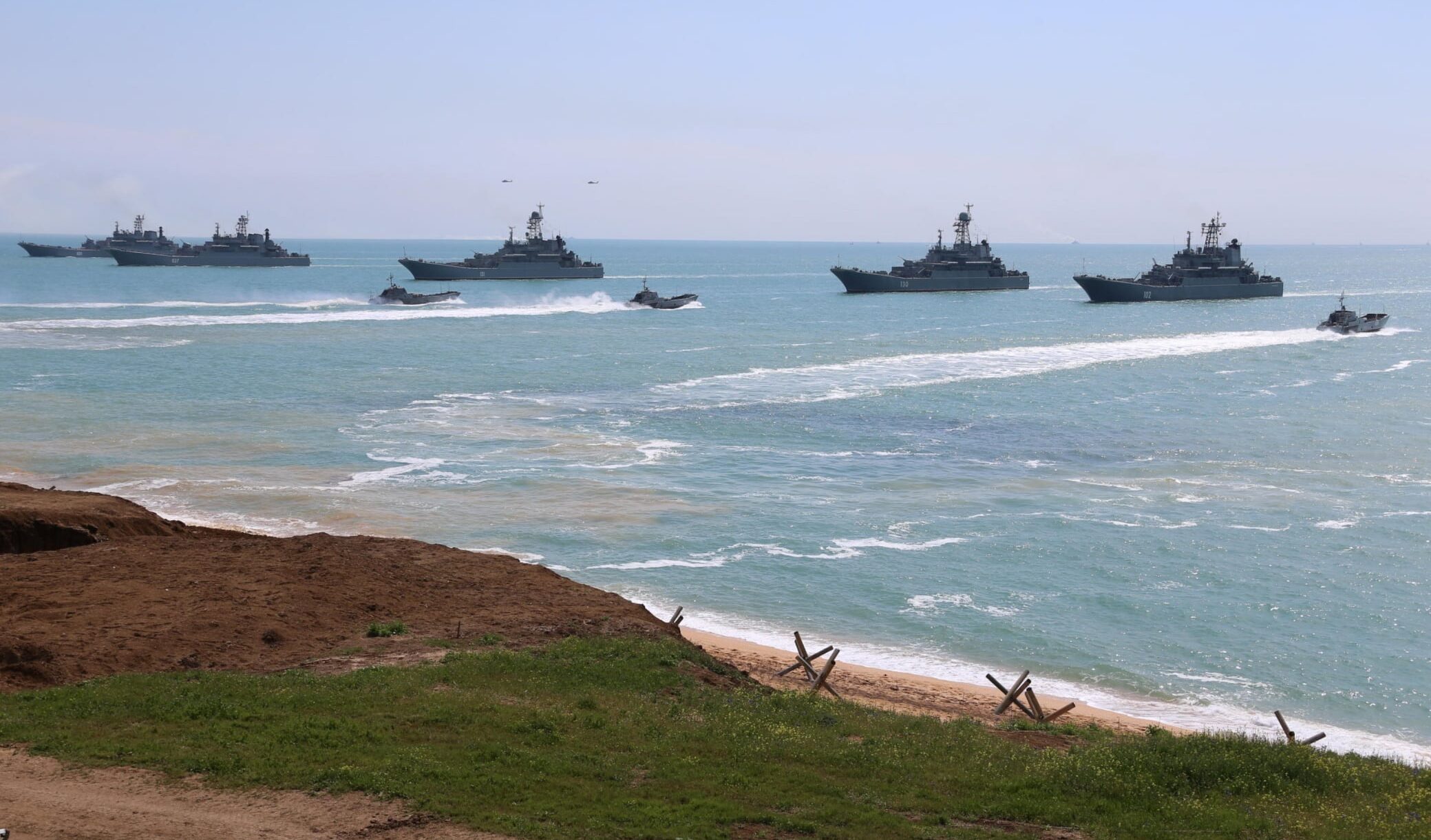 Crimea, i filo-russi: "Respinto un attacco ucraina con i droni a Sebastopoli"