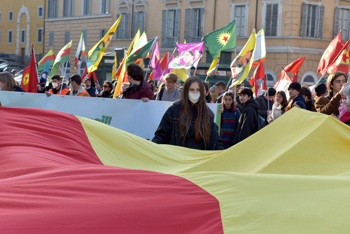 No della Svezia a un'indagine su una  manifestazione pro Pkk: l'ira di Erdogan che li ricatta con la scusa della Nato