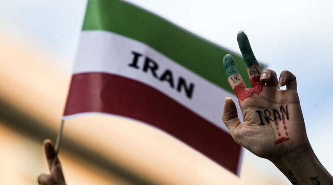 Teheran annuncia ritorsioni dopo le sanzioni di Bruxelles e Londra