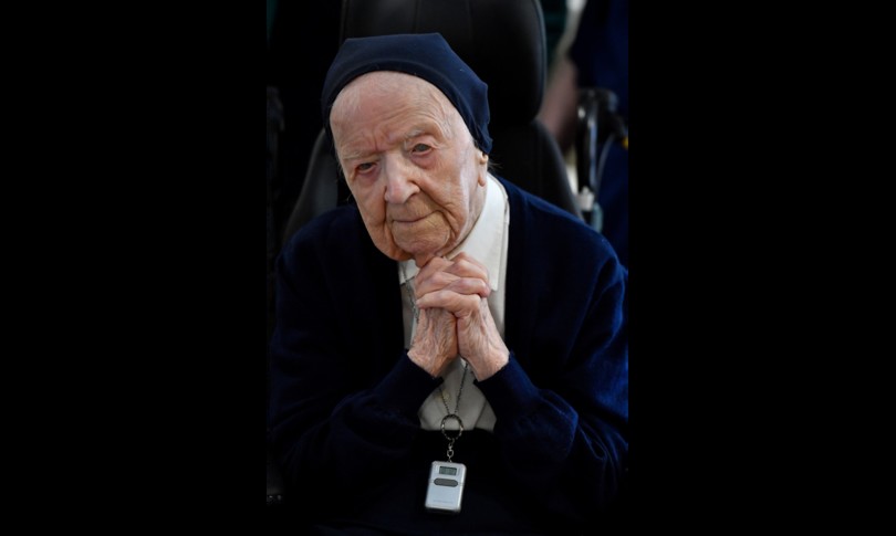 E' morta la persona più anziana del mondo: era una suora, aveva 118 anni ed era riuscita a guarire dal Covid