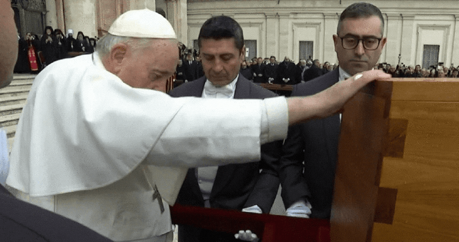 Perché il tentativo di usare i due papi per alimentare il caos nella Chiesa è fallito