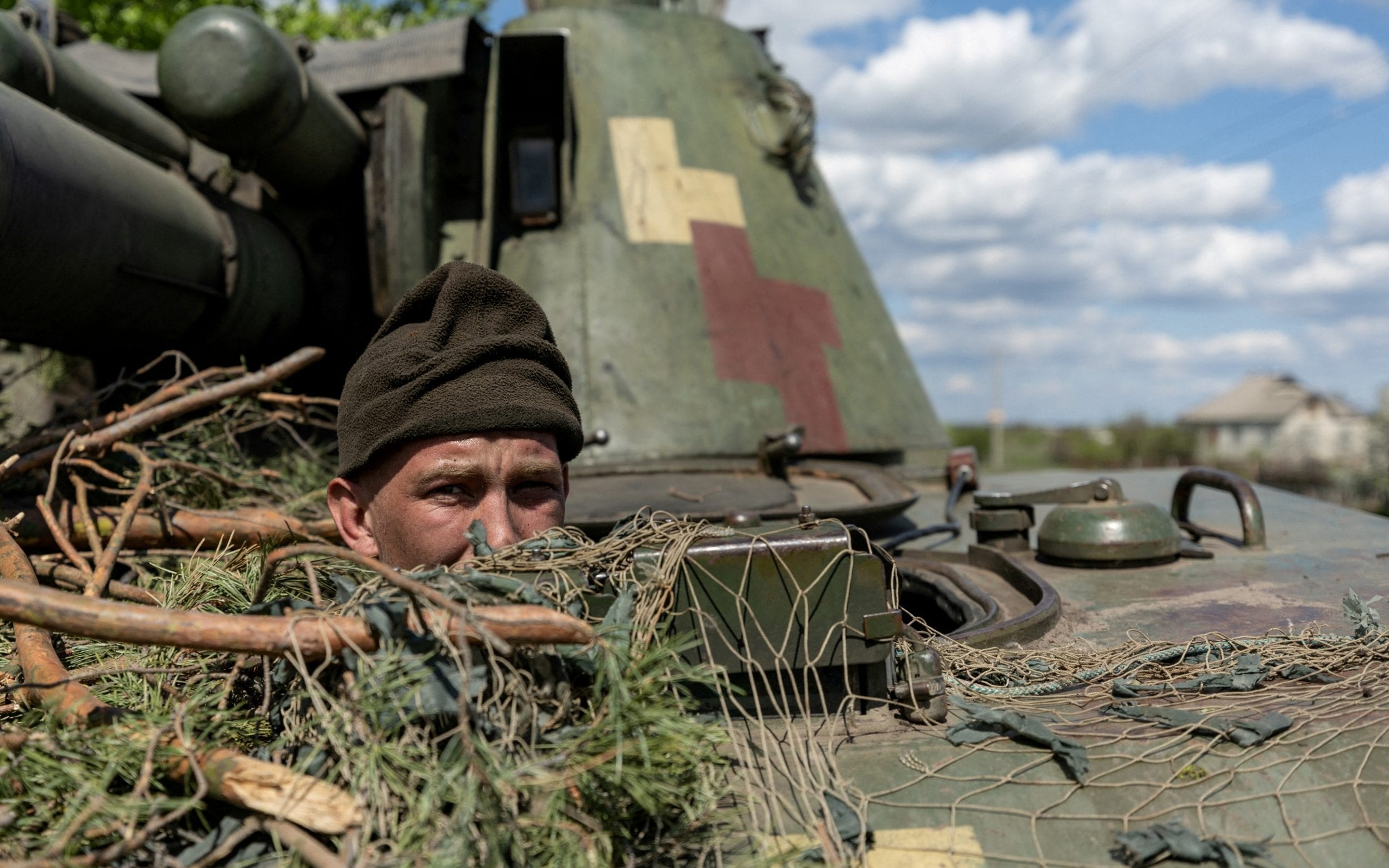 Ucraina, tra Mosca e Kiev si combatte per il controllo dell'autostrada del Donbass