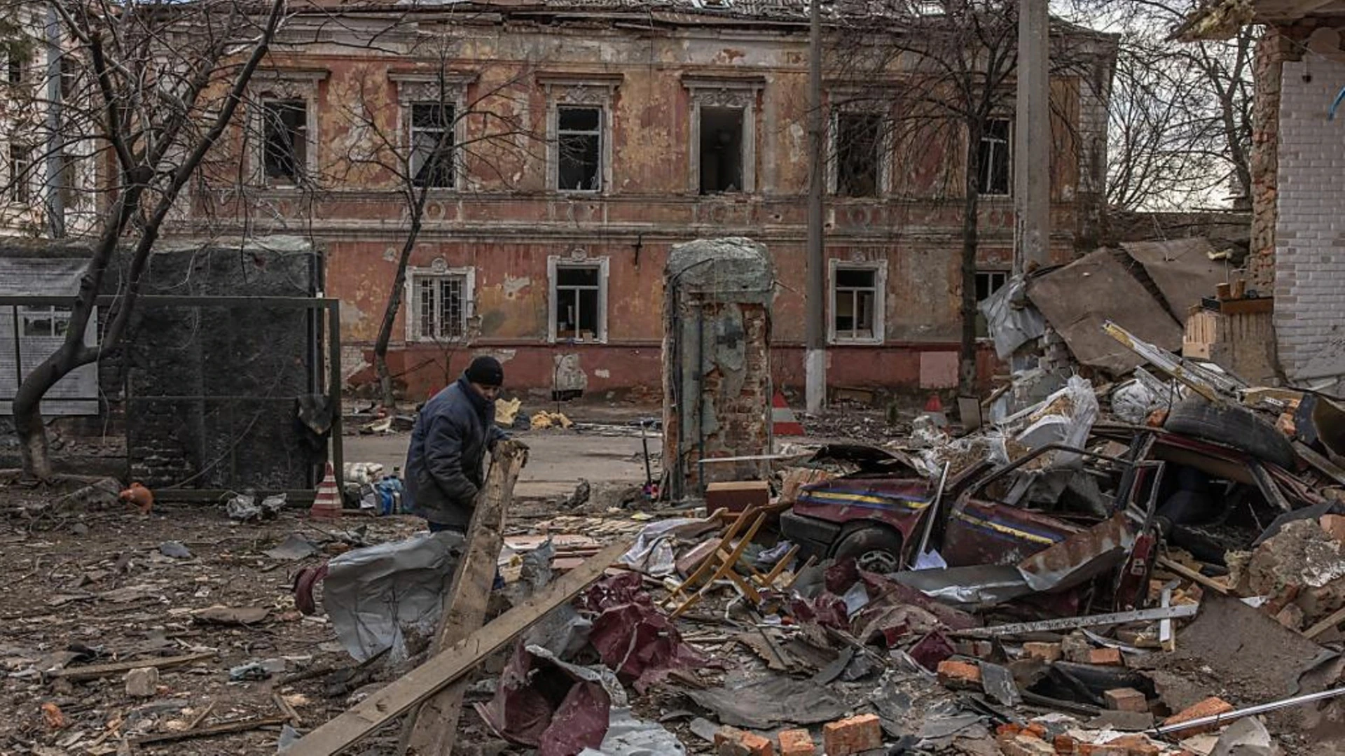 Human Rights Watch contro l'esercito ucraino: "Non dovete usare mine antiuomo solo perché lo fa anche Mosca"