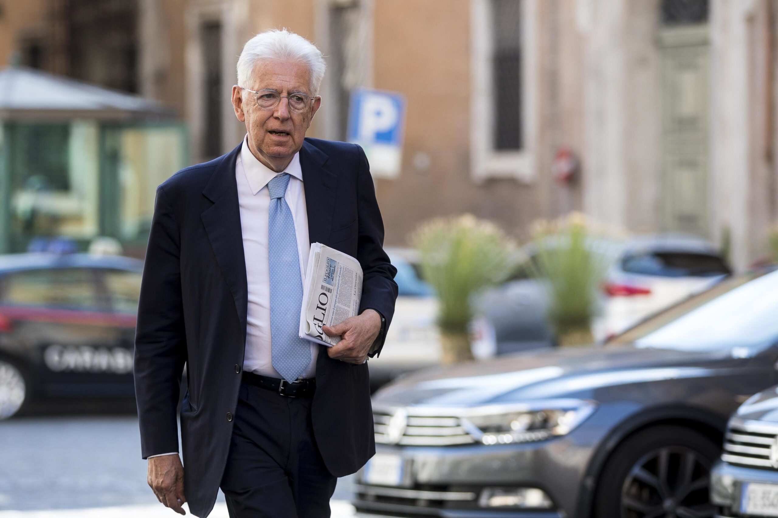 Monti critica Crosetto: "Attacchi alla Bce sbagliati, a volte il silenzio è più utile"