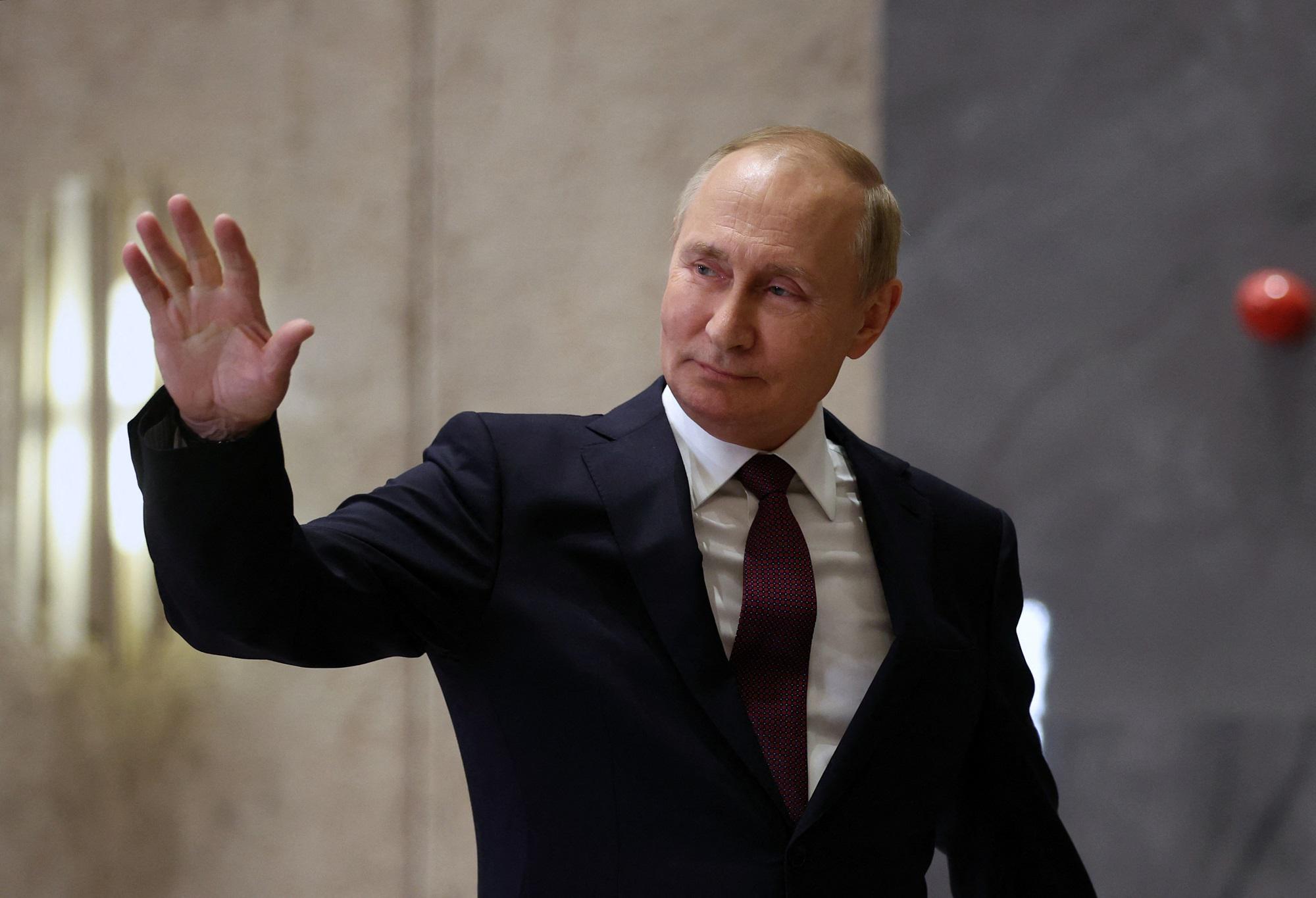 Putin e la propaganda: andrà a Volgograd per gli 80 anni dalla battaglia di Stalingrado